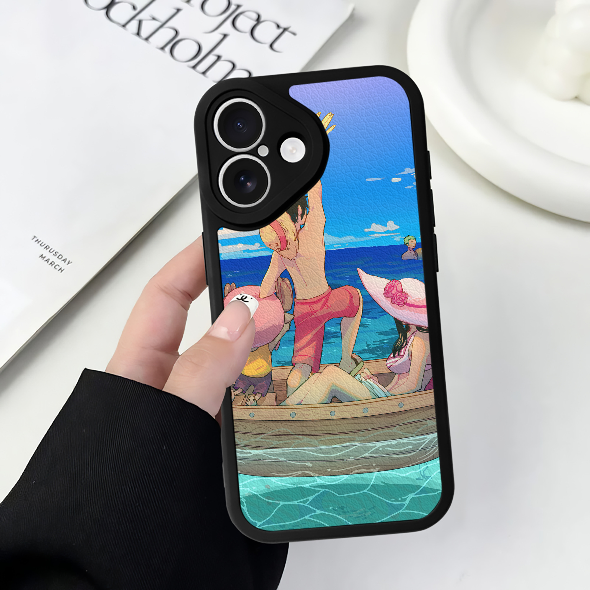 （画像用） ワンピース ONE PIECE 【iPhone 16シリーズ対応】シリコンスマホケース（レザー調） 材質：シリコン